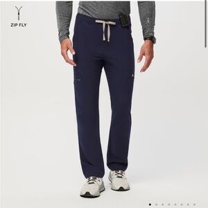 FIGS | Men’s Cairo Cargo Scrub Pants Navy NWOT